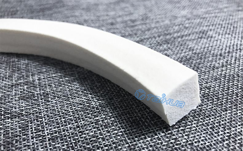 發(fā)泡條是什么？硅膠發(fā)泡條有哪些特點(diǎn)？有多種顏色的嗎？