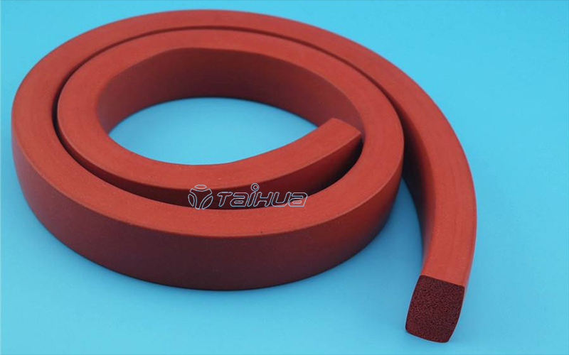 硅膠發(fā)泡條適用于哪些環(huán)境方面？